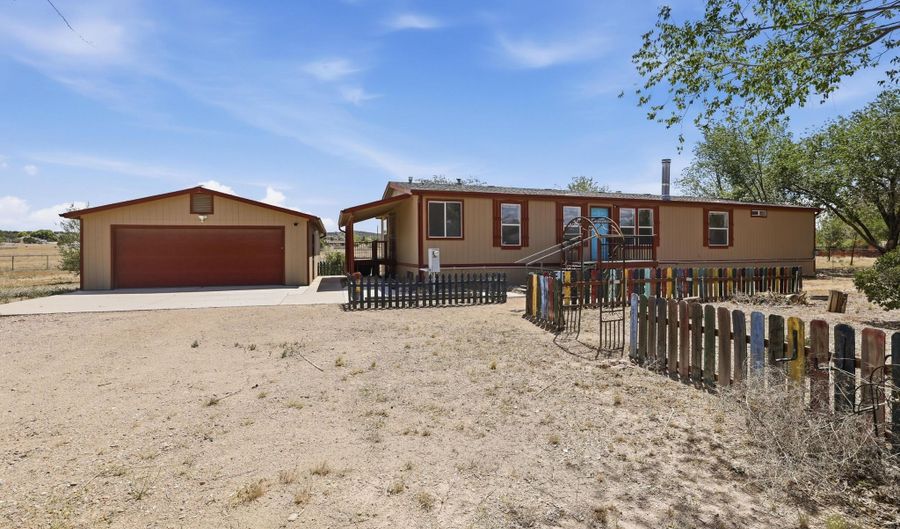 1495 W Buffalo Run Rd, Chino Valley, AZ 86323 - 4 Beds, 2 Bath