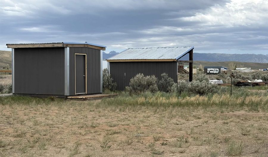 45 Frontage Rd, Boulder, WY 82923 - 3 Beds, 2 Bath