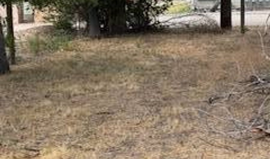 232 N. 5th, Douglas, WY 82633 - 2 Beds, 1 Bath