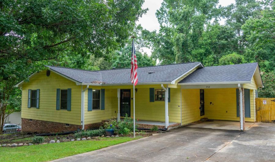 452 PERMITA Ct, Anniston, AL 36206 - 3 Beds, 2 Bath