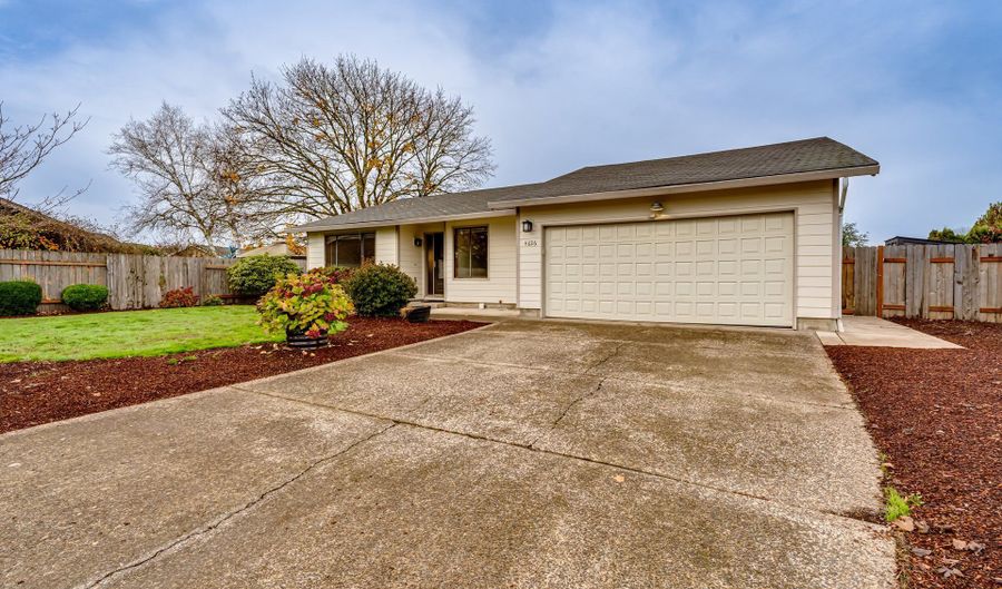 4826 CHESTNUT Ct SE, Albany, OR 97322 - 3 Beds, 2 Bath