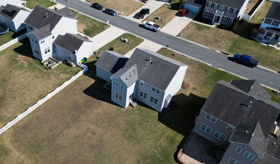 62 DEERBERRY Dr, Magnolia, DE 19962 - 4 Beds, 4 Bath