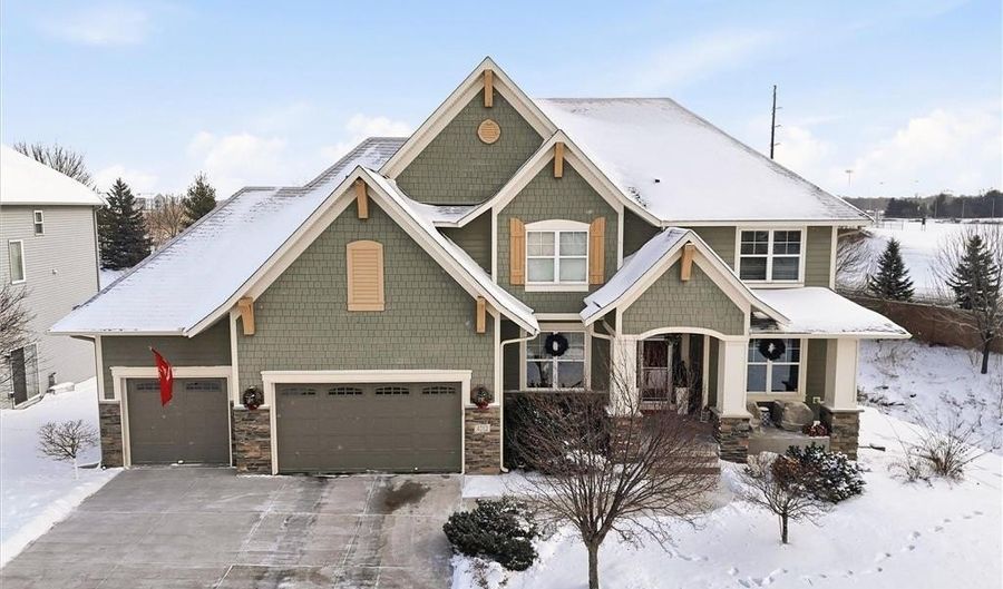 4212 Parkview Ln, Anoka, MN 55303 - 5 Beds, 5 Bath