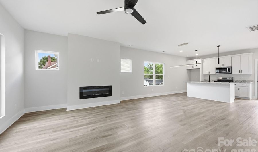 226 Summit Ave, Albemarle, NC 28001 - 3 Beds, 3 Bath