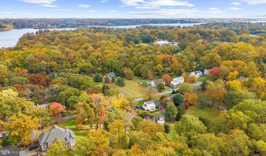 341 DUBOIS Rd, Annapolis, MD 21401 - 0 Beds, 0 Bath