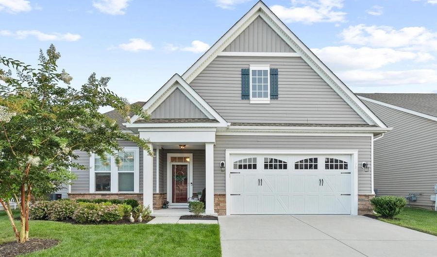 71 CHAMPIONS Dr, Bridgeville, DE 19933 - 3 Beds, 2 Bath