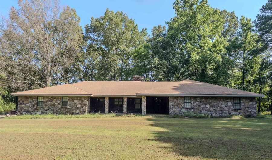 12612 BRAGG, Arlington, TN 38028 - 5 Beds, 4 Bath