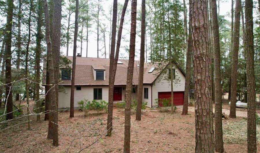 25135 MOUNT OREGON Dr, Accomac, VA 23301 - 5 Beds, 4 Bath