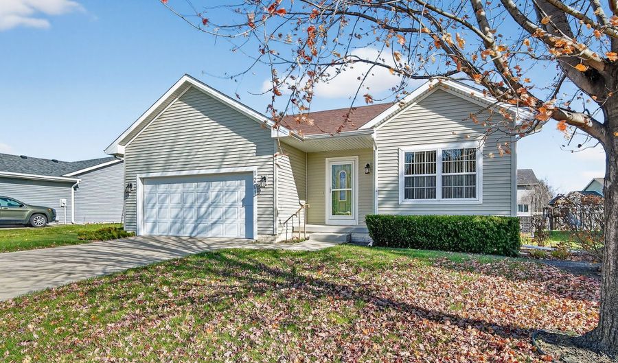 1201 10th Avenue Pl SE, Altoona, IA 50009 - 2 Beds, 2 Bath