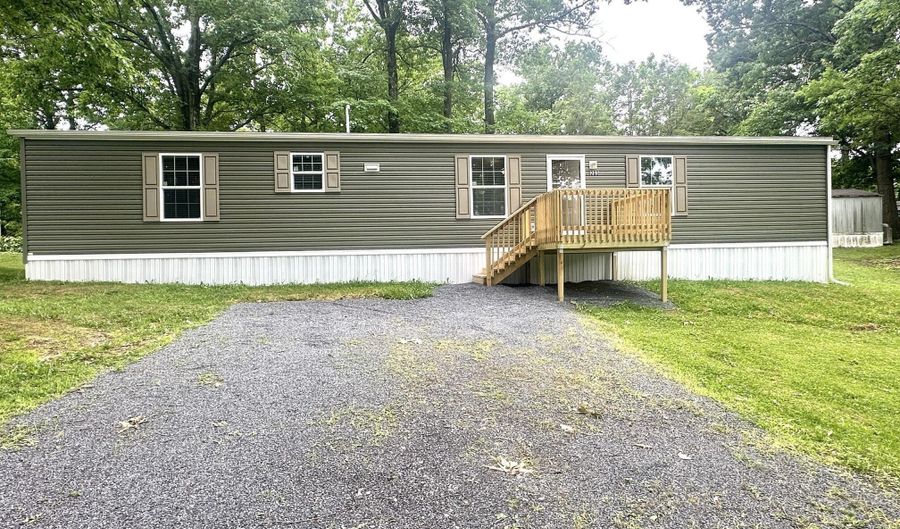 203 Tulane Ln, Altoona, PA 16602 - 3 Beds, 2 Bath
