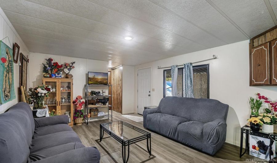 1625 Maple St 20, Buhl, ID 83316 - 3 Beds, 2 Bath