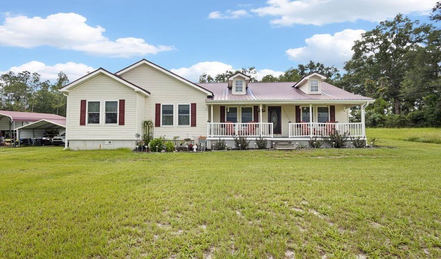 4700 NW 26th St, Bell, FL 32619 - 4 Beds, 3 Bath