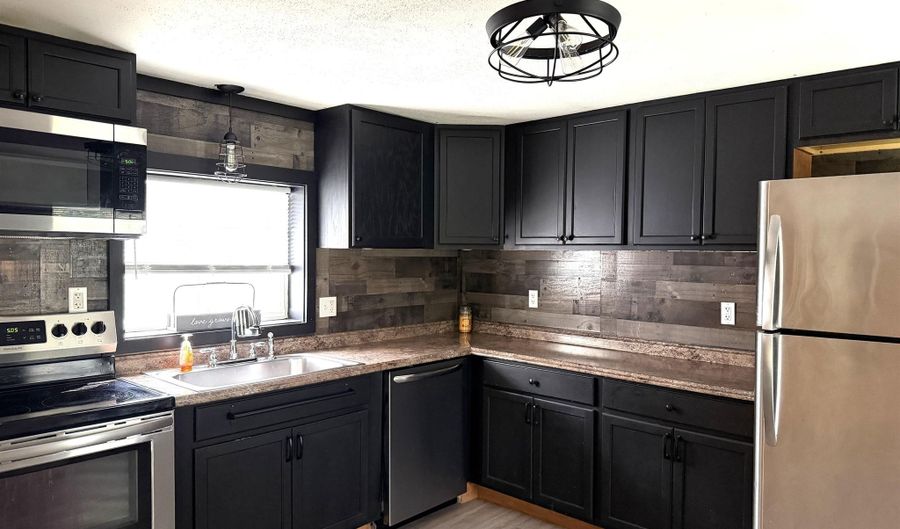 208 Grafton Turnpike Rd, Canaan, NH 03741 - 3 Beds, 1 Bath