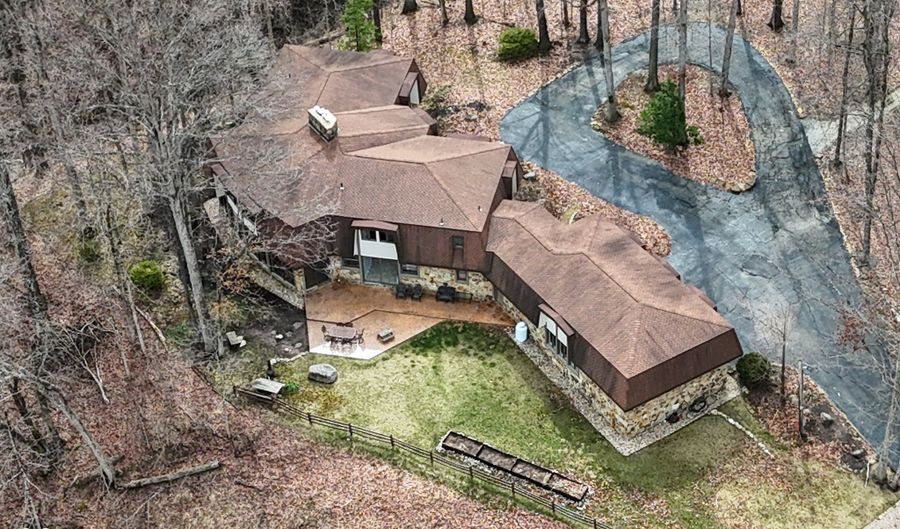 5154 E County Road 200 S, Avon, IN 46123 - 5 Beds, 4 Bath