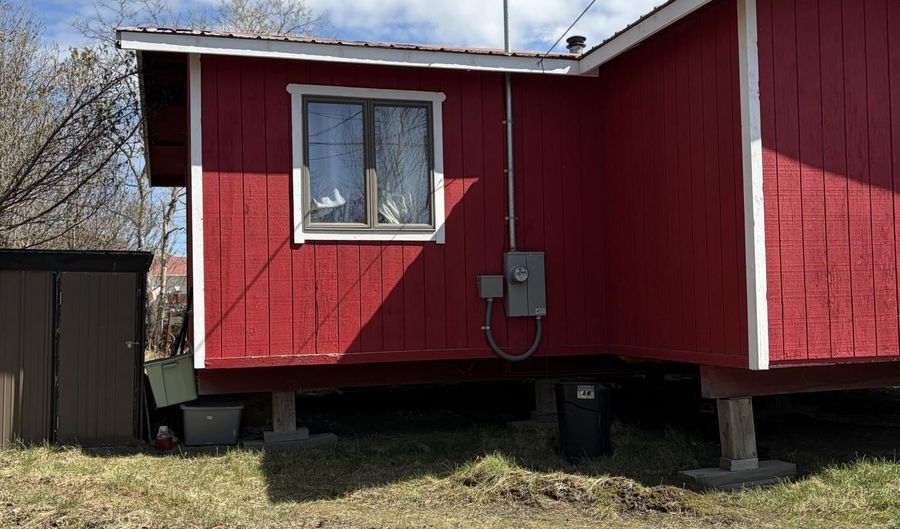 9126 Ptarmigan St, Bethel, AK 99559 - 2 Beds, 1 Bath
