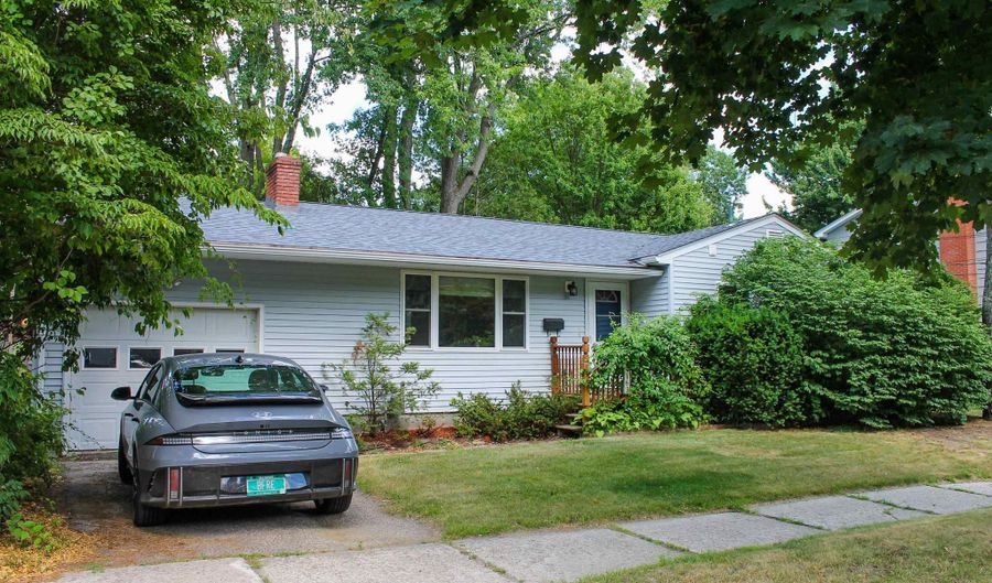 163 Pleasant Ave, Burlington, VT 05401 - 2 Beds, 2 Bath