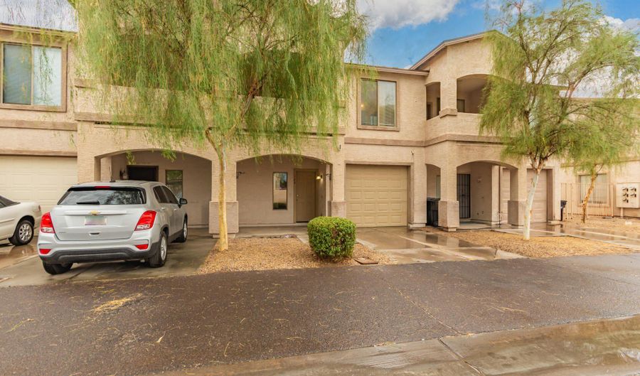 206 E LAWRENCE Blvd 122, Avondale, AZ 85323 - 3 Beds, 3 Bath