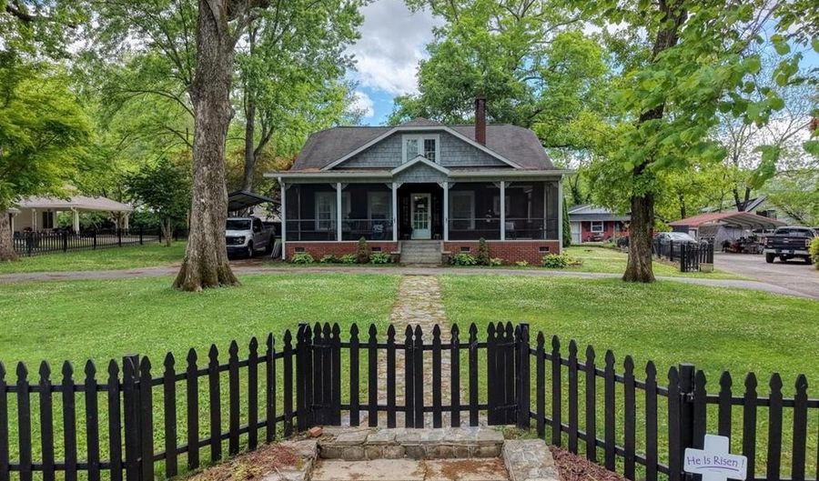 32 Aquone, Andrews, NC 28901 - 4 Beds, 2 Bath
