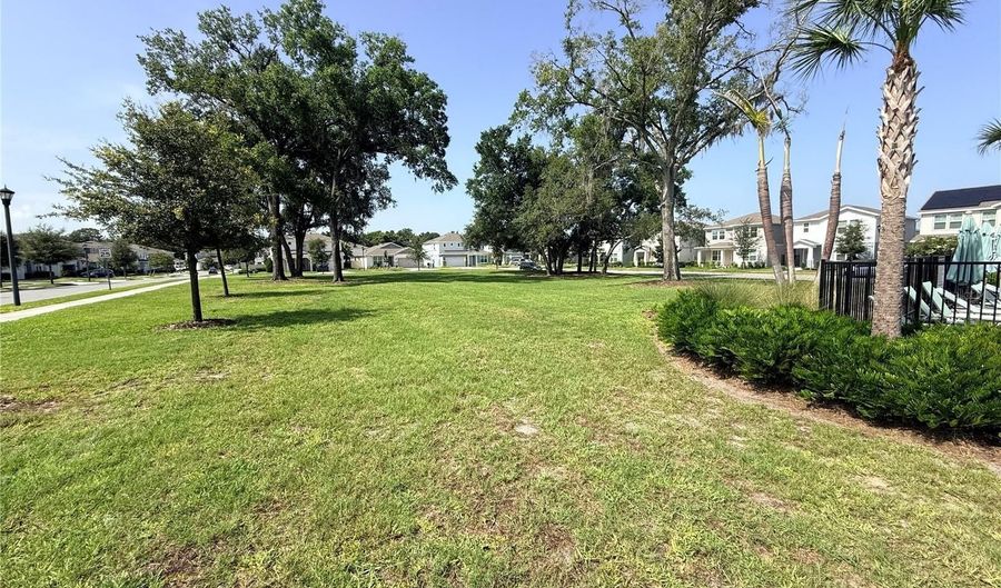 4083 FEATHER TREE Dr, Apopka, FL 32712 - 4 Beds, 3 Bath