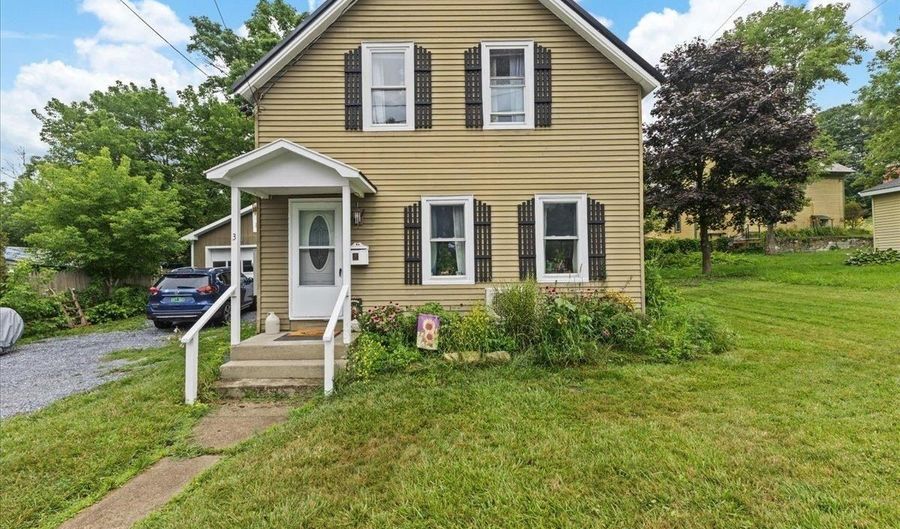 3 Church St, Brandon, VT 05733 - 3 Beds, 2 Bath