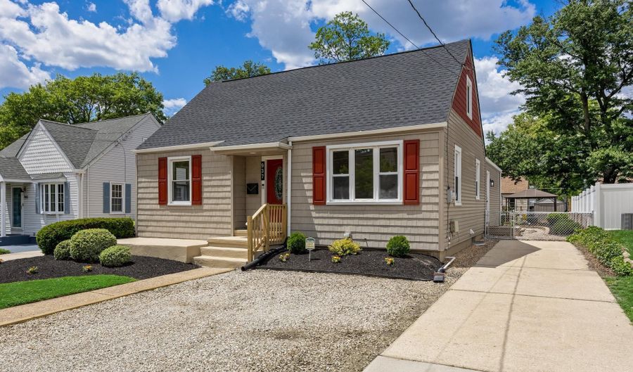 937 CLEMENTS BRIDGE Rd, Barrington, NJ 08007 - 4 Beds, 2 Bath