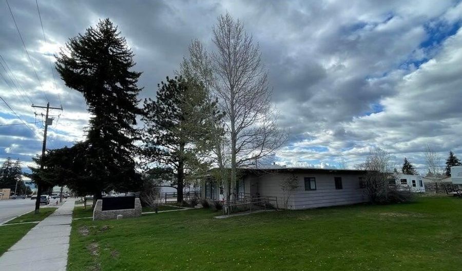 47 E 4TH Ave, Afton, WY 83110 - 8 Beds, 2 Bath