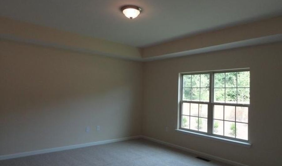 720 Blossom Bay Ln, Apex, NC 27523 - 4 Beds, 3 Bath