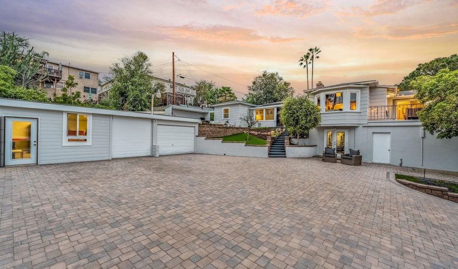 8535 Hillcrest Ave, La Mesa, CA 91941 - 3 Beds, 3 Bath