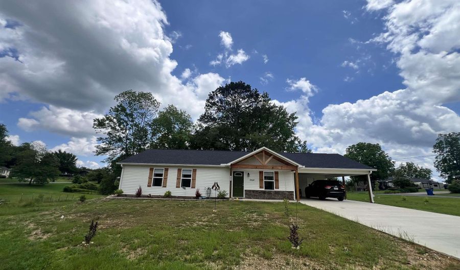 1006 SW 6th St, Attalla, AL 35954 - 3 Beds, 2 Bath