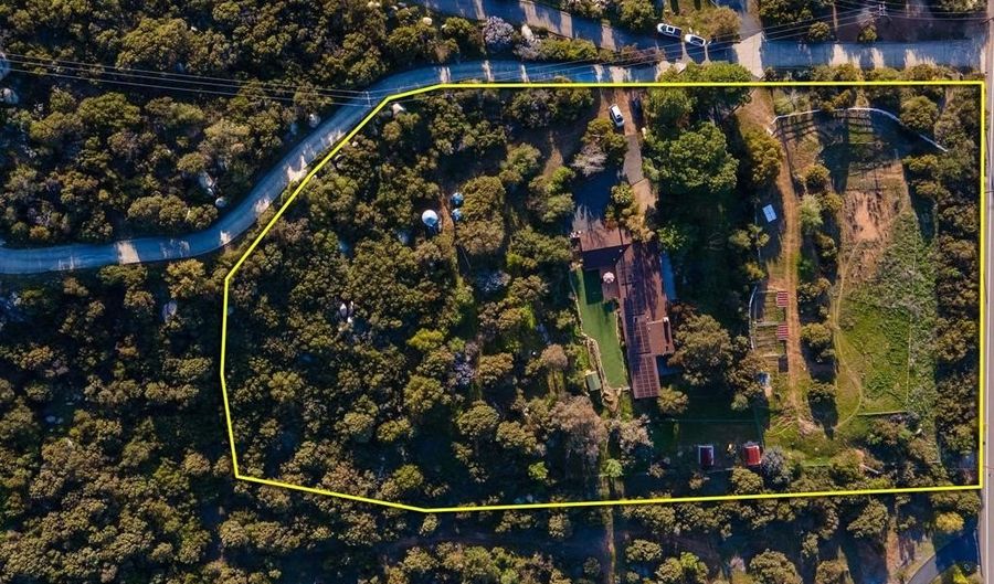 22205 MARIAH Way, Alpine, CA 91901 - 4 Beds, 3 Bath