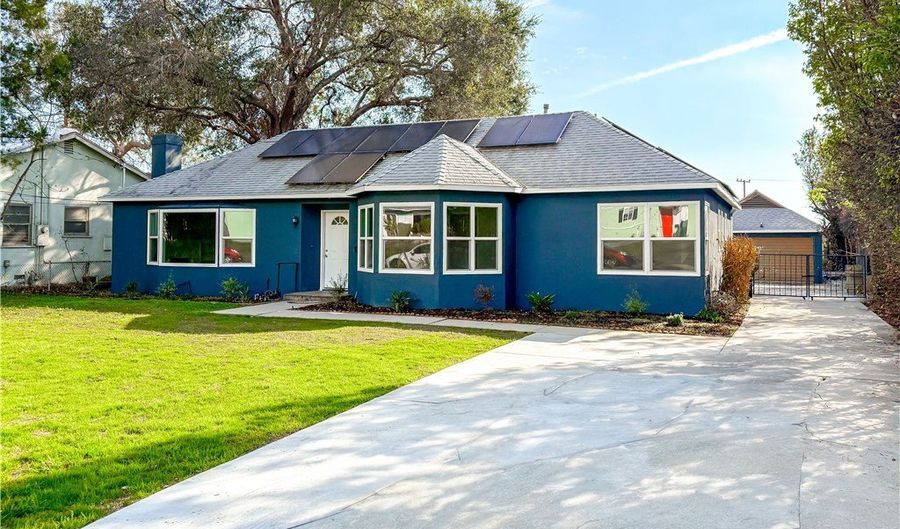 634 W Mendocino St, Altadena, CA 91001 - 3 Beds, 2 Bath