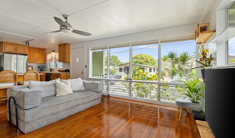 98-427 Ponohana Loop, Aiea, HI 96701 - 3 Beds, 1 Bath