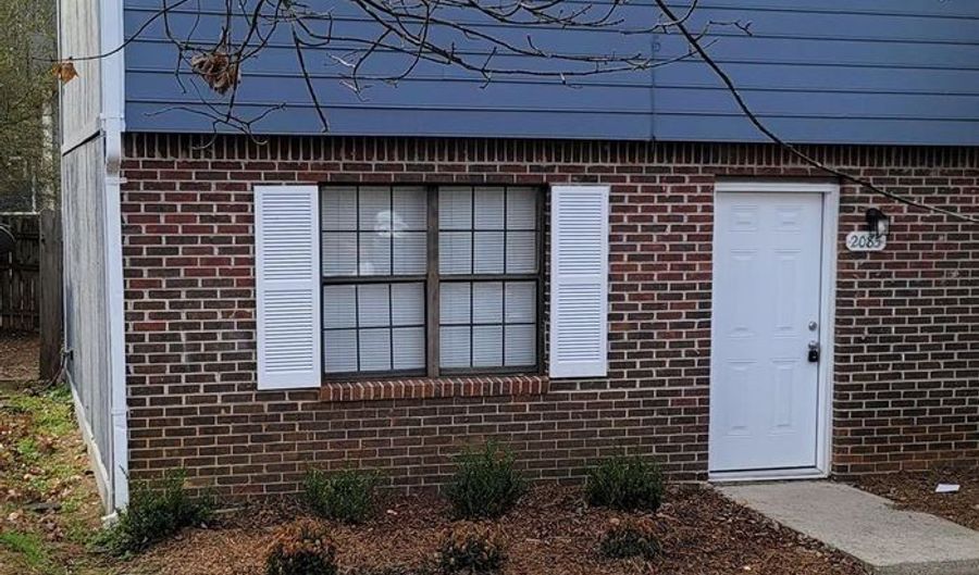 2085 Lenoa Ln, Austell, GA 30106 - 2 Beds, 2 Bath