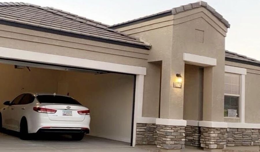 1182 E TYLER Ln, Casa Grande, AZ 85122 - 3 Beds, 2 Bath