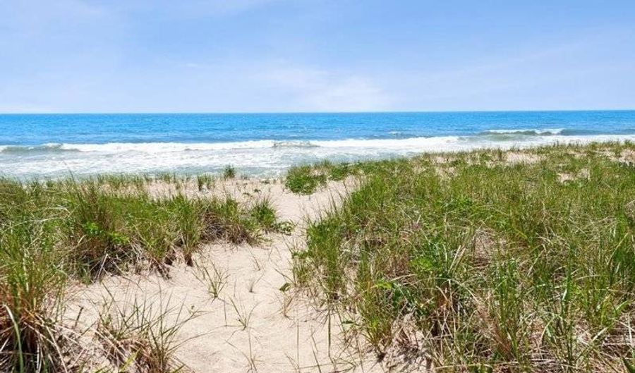 129 Marine Blvd, Amagansett, NY 11930 - 3 Beds, 3 Bath