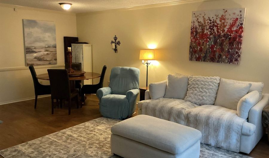 9855 Jefferson Hwy #W6, Baton Rouge, LA 70809 - 2 Beds, 3 Bath