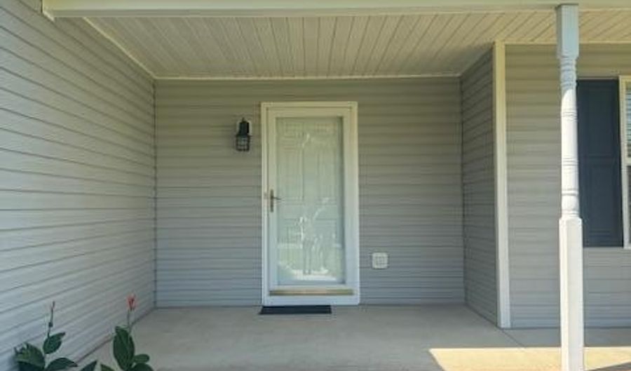155 Pecan Grove Dr, Aberdeen, NC 28315 - 3 Beds, 2 Bath