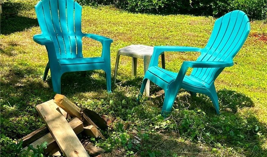 1611 Wellswood Dr SE, Atlanta, GA 30315 - 3 Beds, 2 Bath