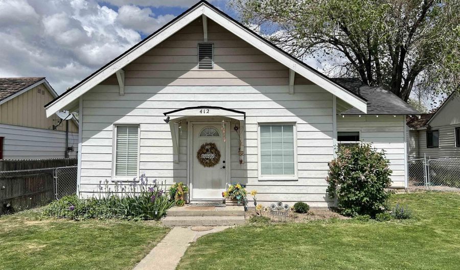 412 8th Ave N, Buhl, ID 83316 - 3 Beds, 2 Bath