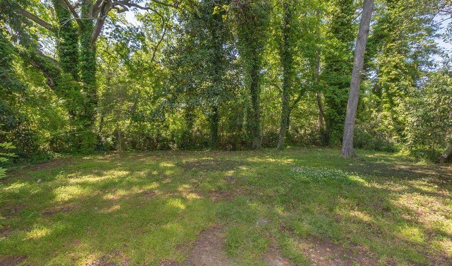 108 Livingston, Abbeville, SC 29620 - 2 Beds, 1 Bath