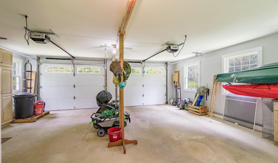 73 Head Of The Tide Rd, Belfast, ME 04915 - 3 Beds, 2 Bath