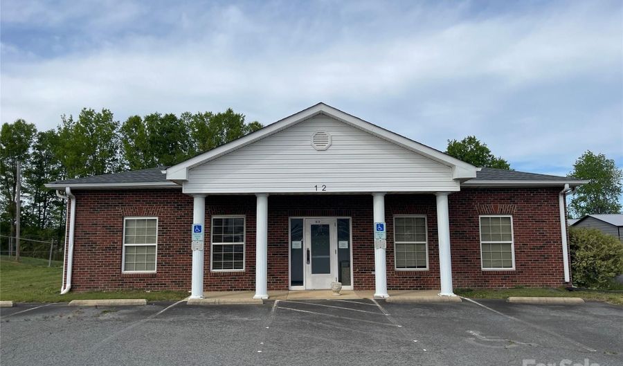 1925 E Main St, Albemarle, NC 28001 - 0 Beds, 0 Bath