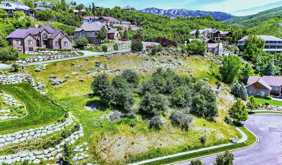 1735 S TEMPLE 203, Bountiful, UT 84010 - 0 Beds, 0 Bath