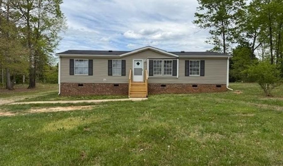3112 Red House Rd, Appomattox, VA 24522 - 3 Beds, 2 Bath