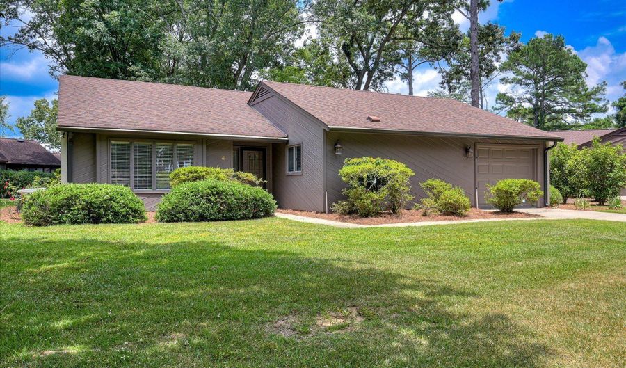 4 Birkdale Ct E, Aiken, SC 29803 - 2 Beds, 2 Bath