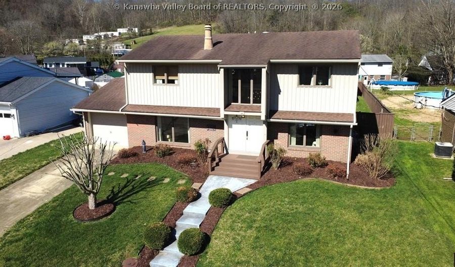 220 Nedra Dr, Barboursville, WV 25504 - 4 Beds, 3 Bath