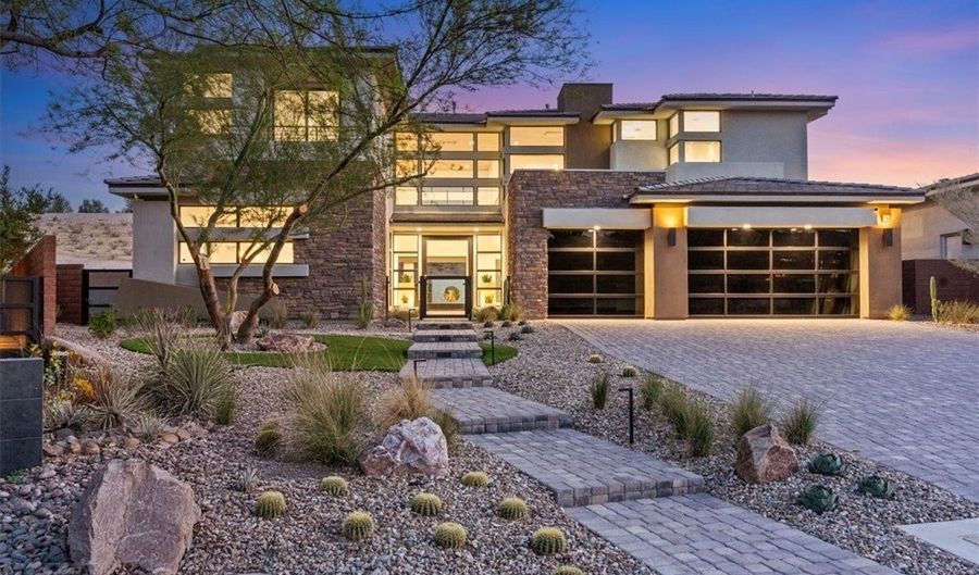 82 Glade Hollow Dr, Las Vegas, NV 89135 - 3 Beds, 5 Bath