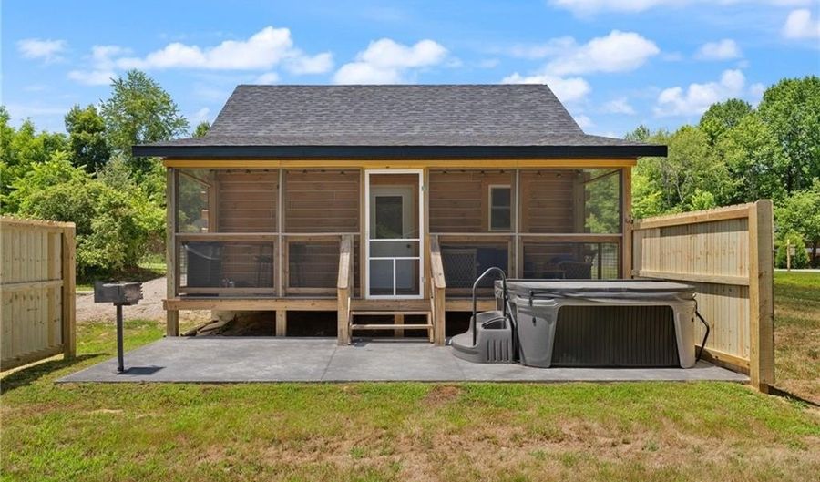 3346 Indian Cove Rd, Birdseye, IN 47513 - 2 Beds, 1 Bath