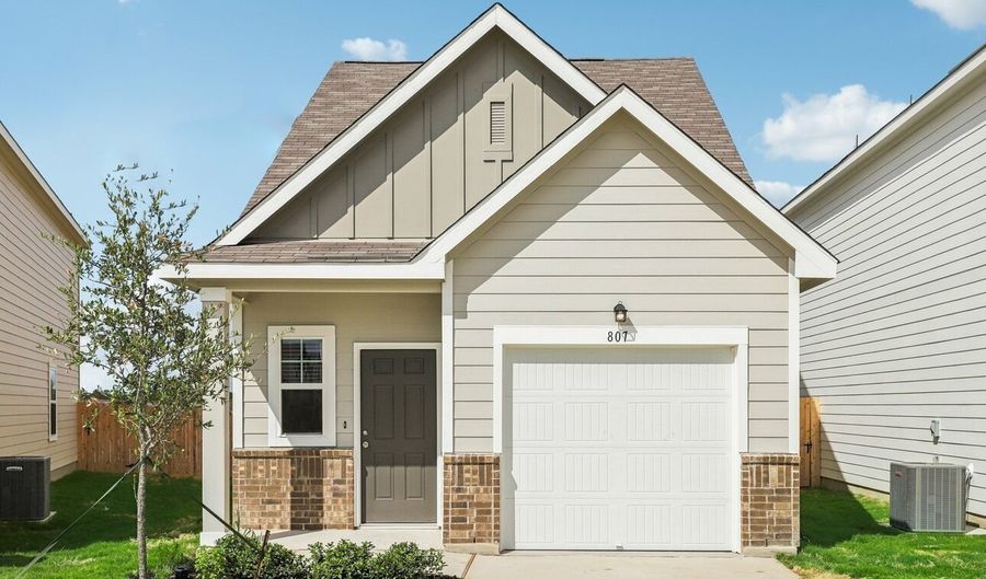 10644 Harlequinn Plan: Glimmer, Adkins, TX 78101 - 3 Beds, 2 Bath