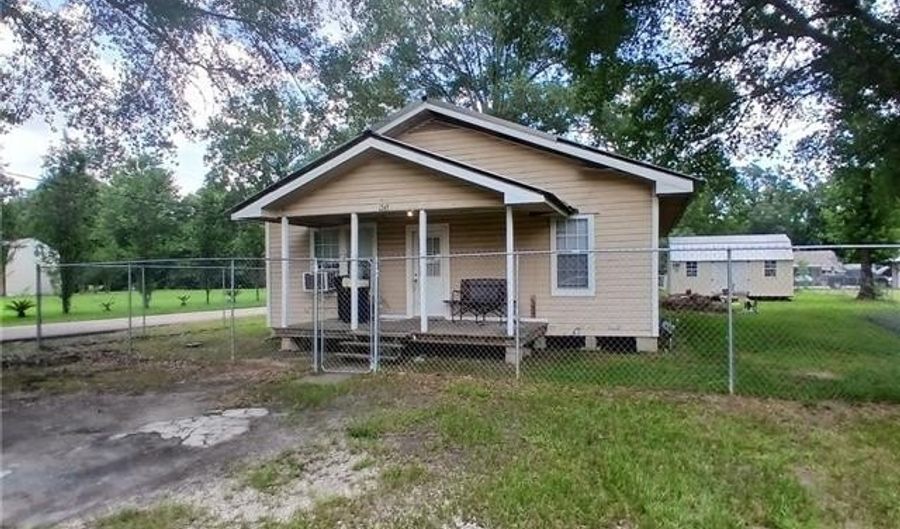 1243 BORGNE Ave, Bogalusa, LA 70427 - 2 Beds, 1 Bath
